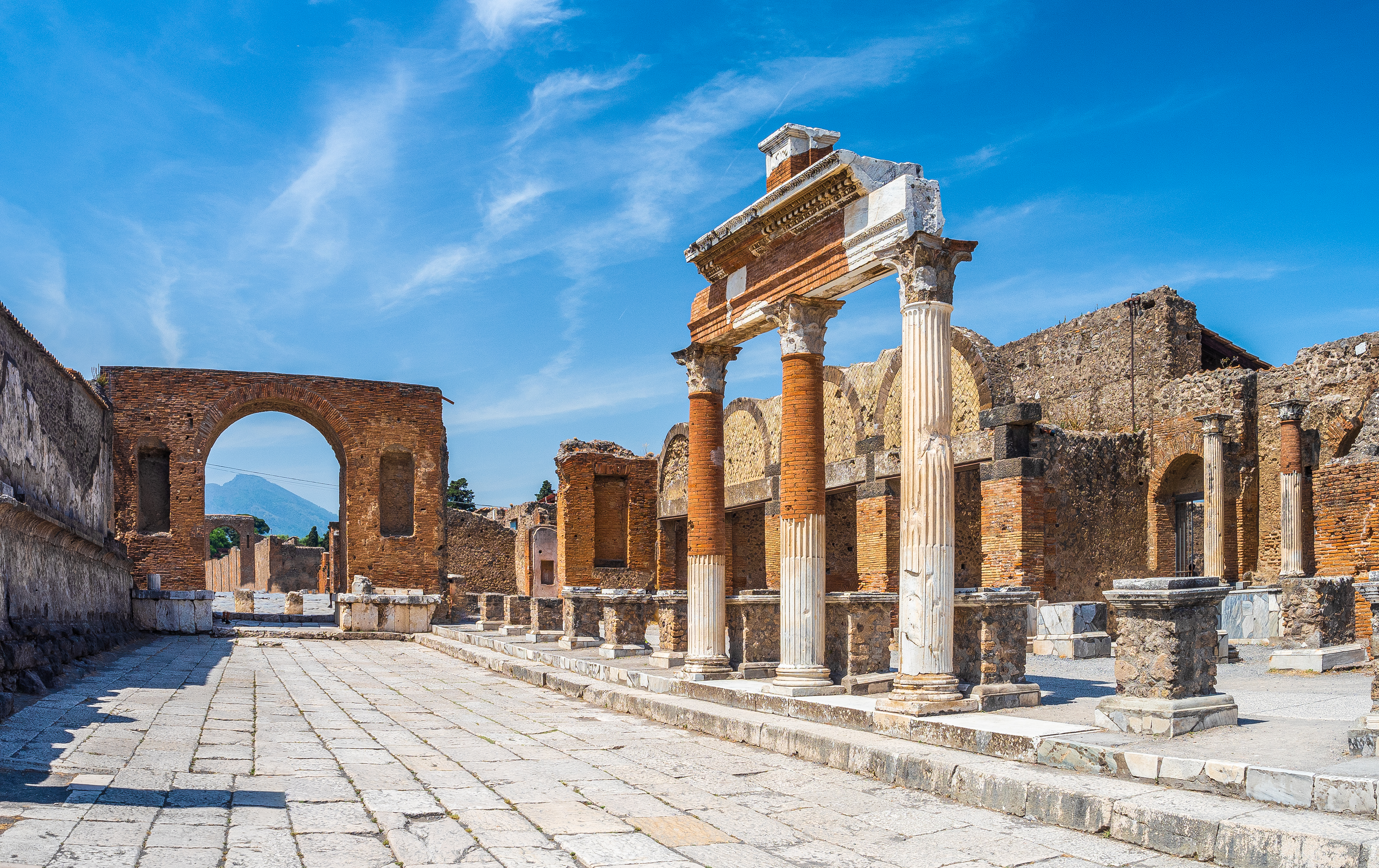 wycieczka do neapolu i pompei. ferie mazowieckie